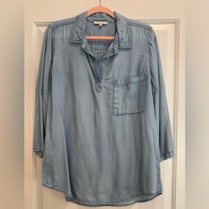 Skies Are Blue light blue chambray top
